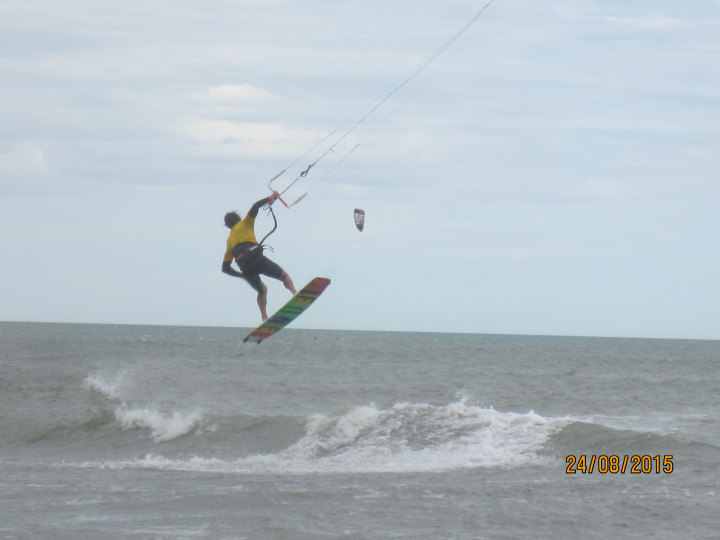 20150826 renverse001