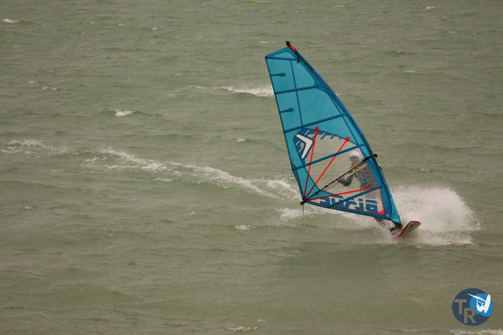20161012 ganguise001
