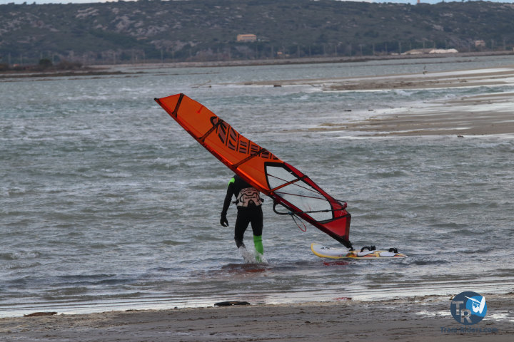 20191123 renverse windsurf leucate 001
