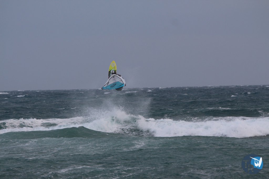 20161120-pilotis200